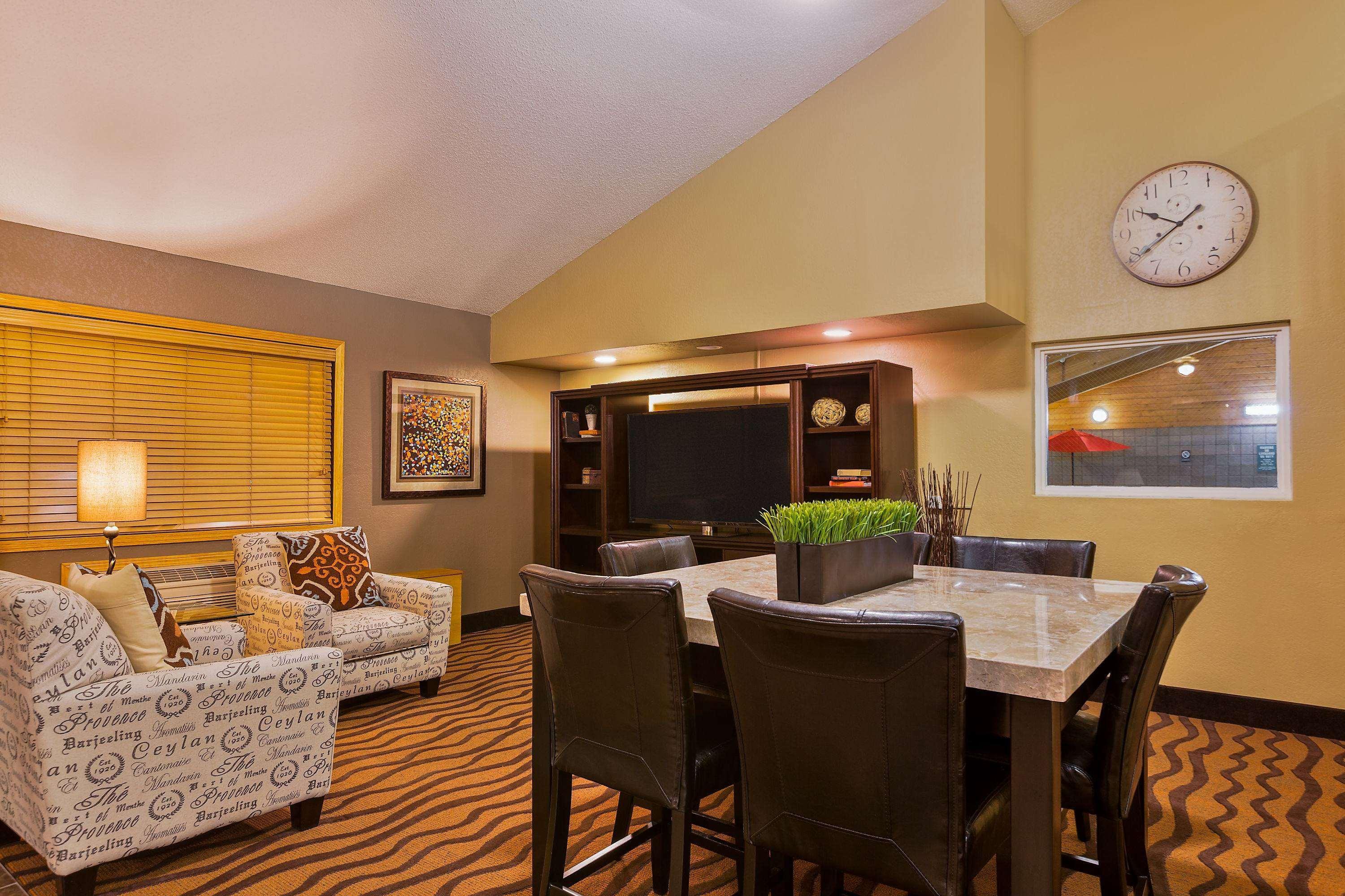 Americinn By Wyndham Algona Ngoại thất bức ảnh